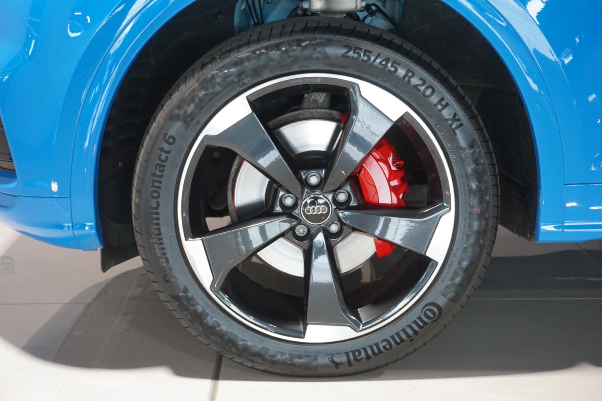 Audi Q5 2.0 TDI 40 Black Edition SUV 5dr Diesel S Tronic quattro Euro 6 (s/s) (190 ps)